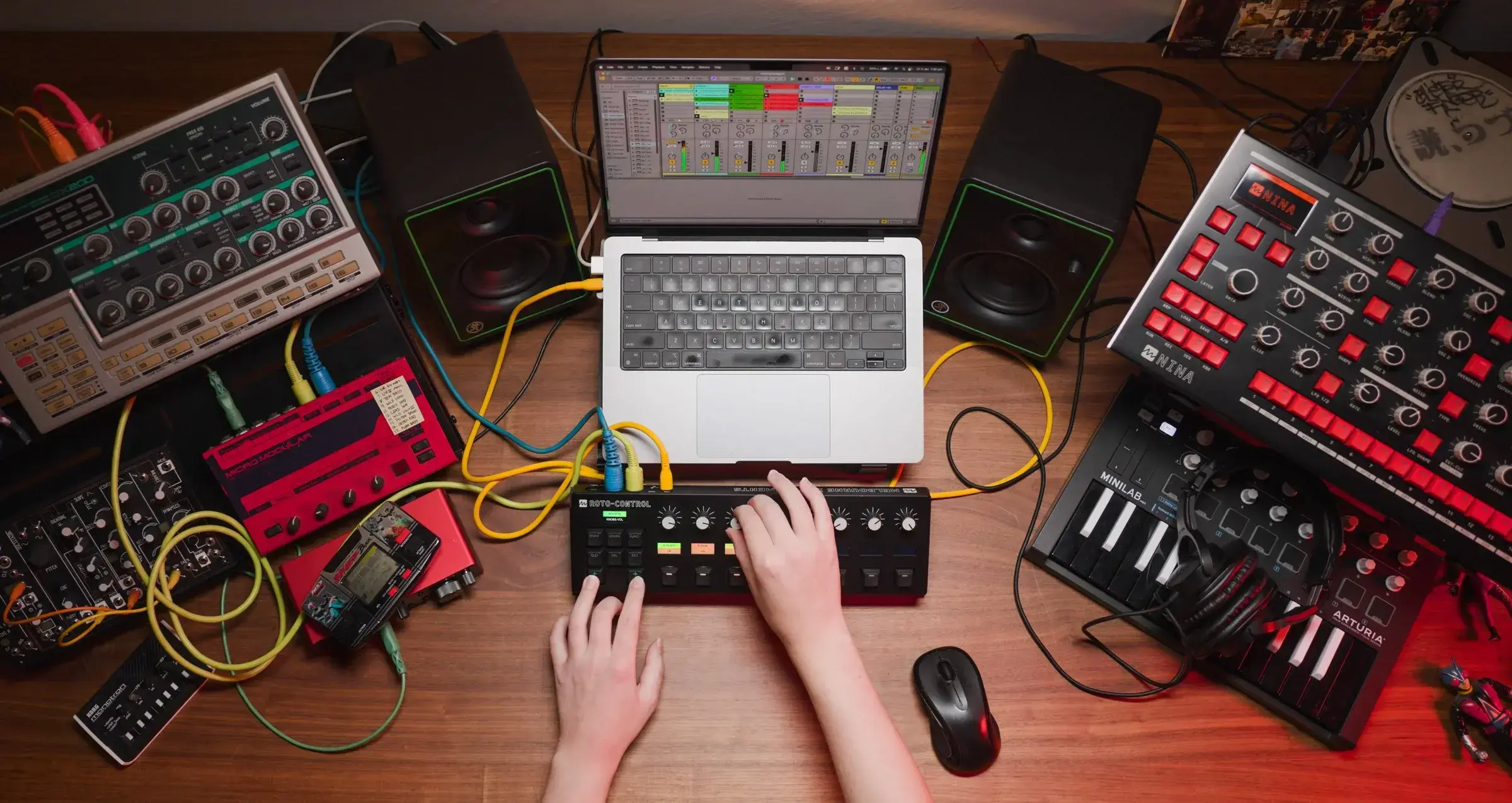03060000.webp