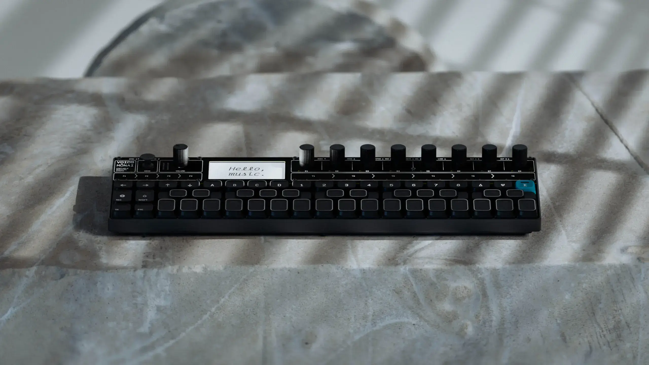 03686400_1.webp